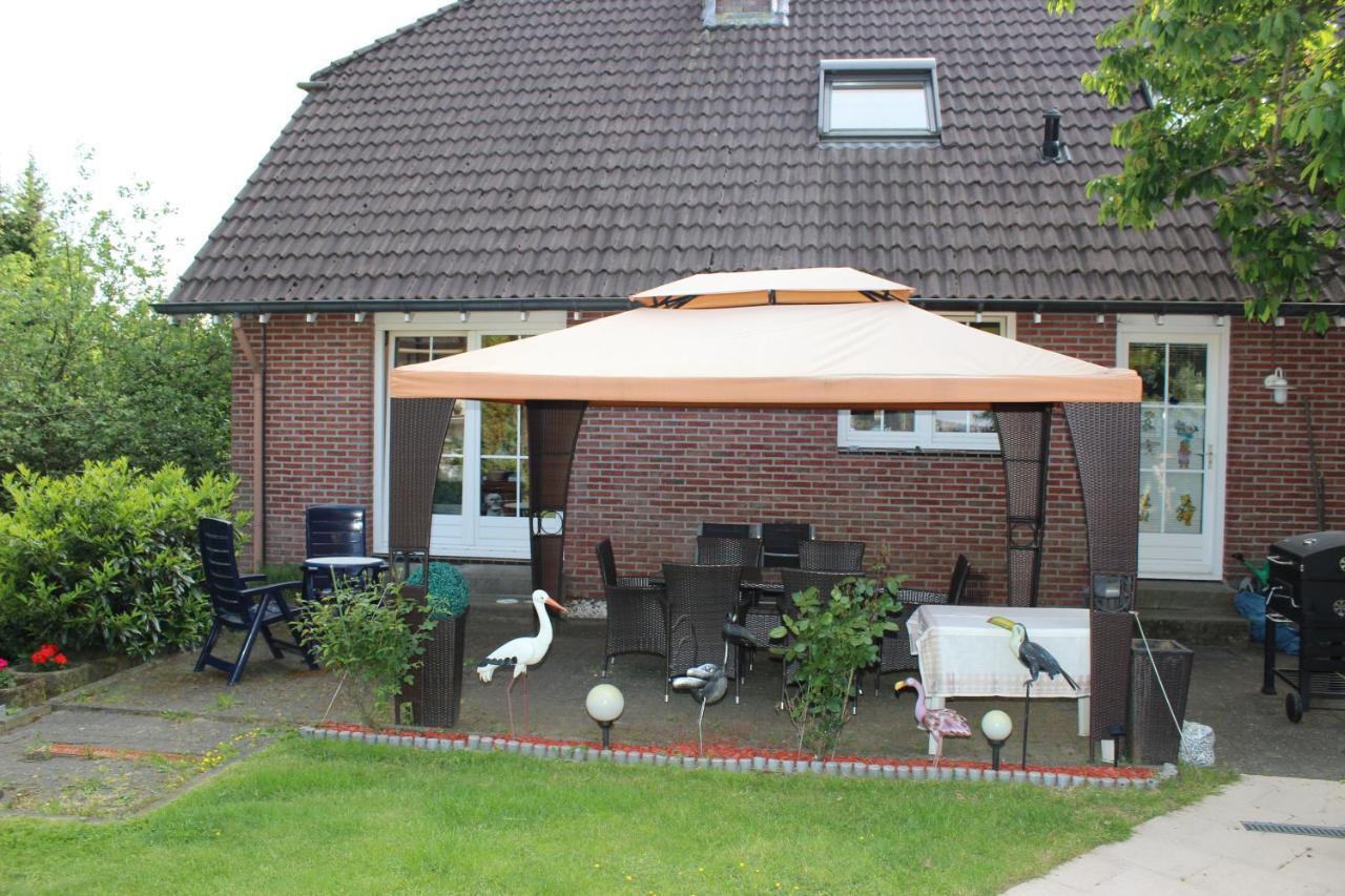 Chrissi Und Micha Apartment Remscheid Exterior foto